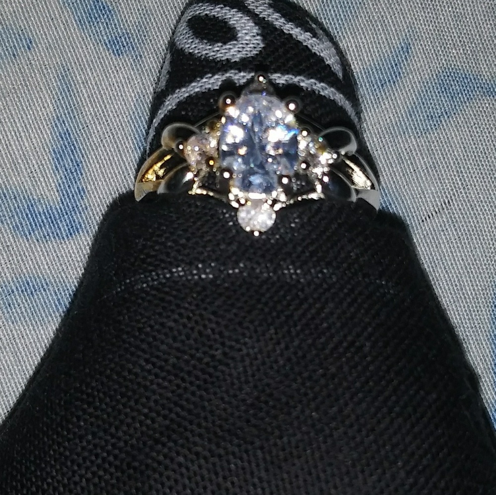 Brand new 925 sterling silver CZ